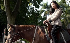 黄鳝女主播完整视频